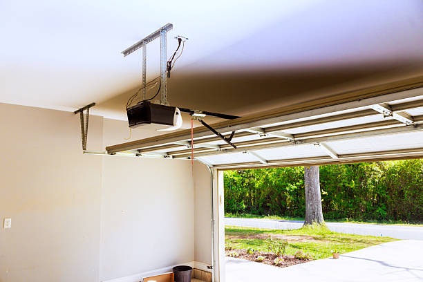 Top rated local Garage Door specialists in Haslett, MI